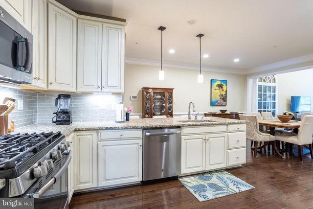 6486 PARK FOREST CIR, Elkridge, MD 21075