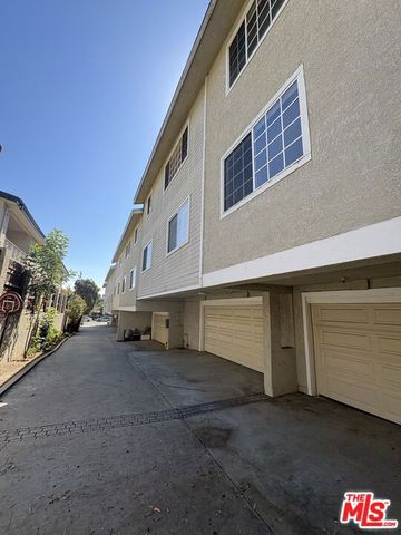 741 Venice Way 7, Inglewood, CA 90302