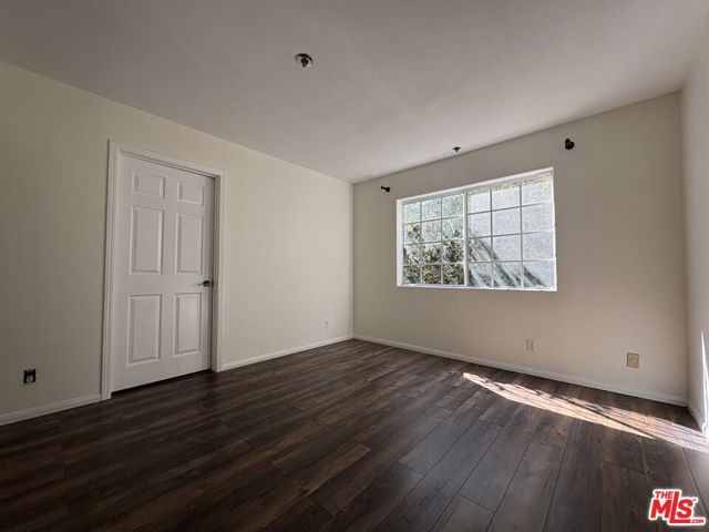 741 Venice Way 7, Inglewood, CA 90302