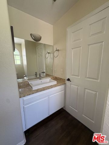741 Venice Way 7, Inglewood, CA 90302