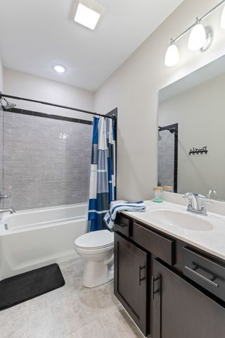 5702 Fox Haven Dr, Nunnelly, TN 37137