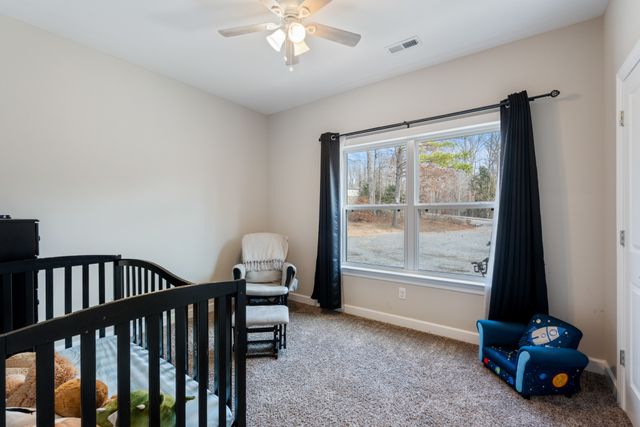 5702 Fox Haven Dr, Nunnelly, TN 37137