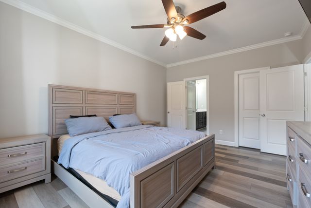 5702 Fox Haven Dr, Nunnelly, TN 37137