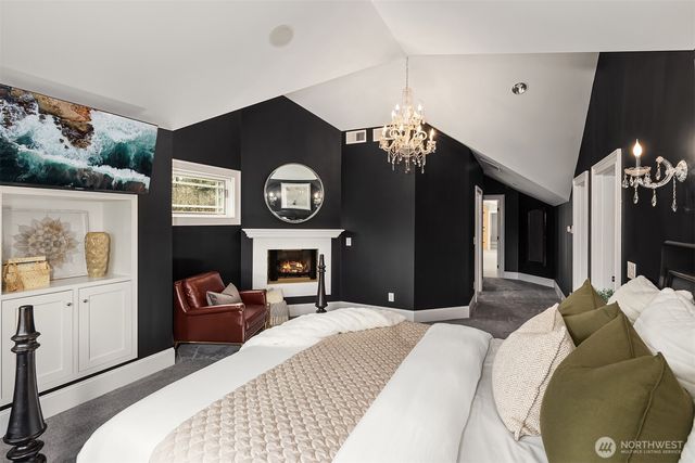 7020 92nd Avenue SE, Mercer Island, WA 98040