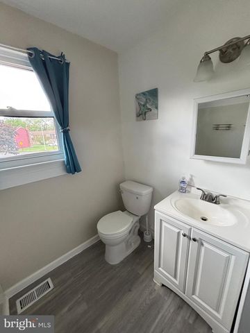 243 LA CASCATA TNHS, Clementon, NJ 08021