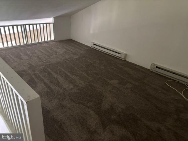 243 LA CASCATA TNHS, Clementon, NJ 08021