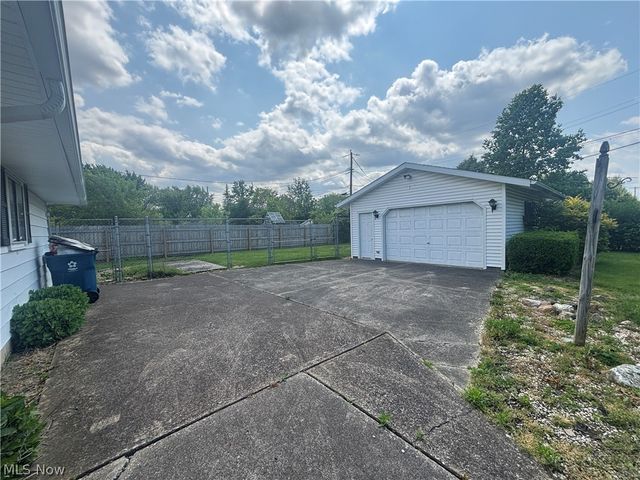 2501 W 40th Street, Lorain, OH 44053