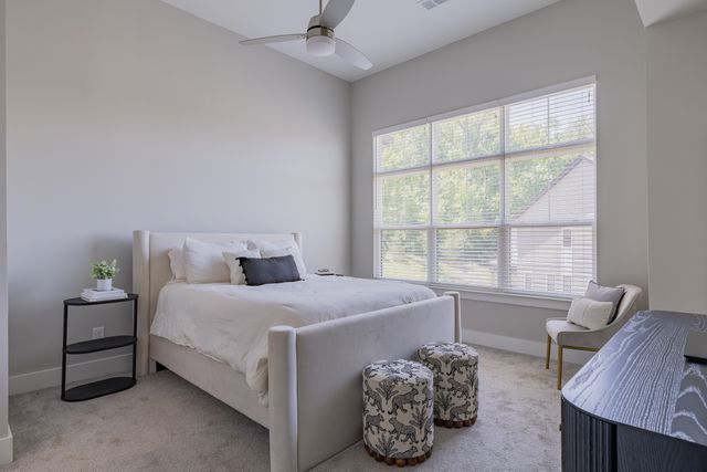 185 Stonecrest Dr, Nashville, TN 37209