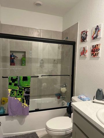 1431 NE 3rd Ave, Florida City, FL 33034