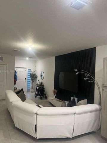 1431 NE 3rd Ave, Florida City, FL 33034