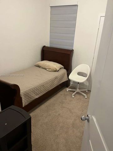 1431 NE 3rd Ave, Florida City, FL 33034