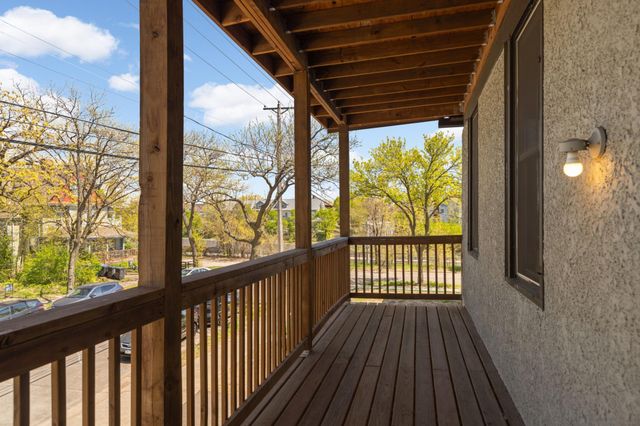 810 6th Street SE, Minneapolis, MN 55414