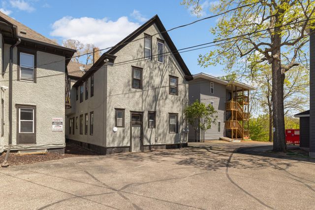 810 6th Street SE, Minneapolis, MN 55414
