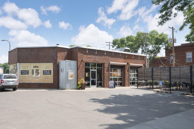 810 6th Street SE, Minneapolis, MN 55414