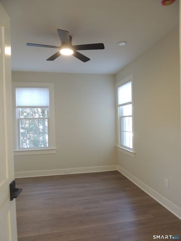 56 Harrison Avenue 2, Branford, CT 06405