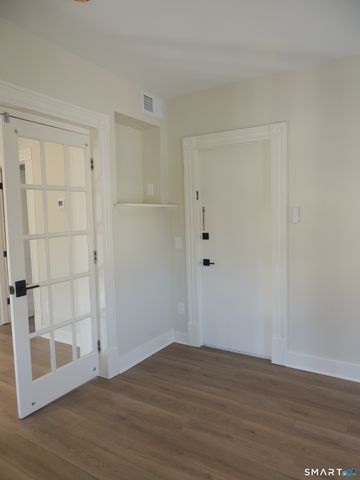 56 Harrison Avenue 2, Branford, CT 06405