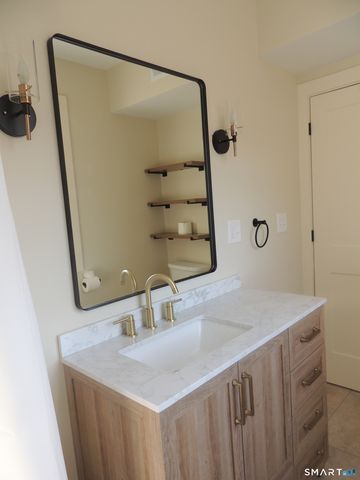 56 Harrison Avenue 2, Branford, CT 06405