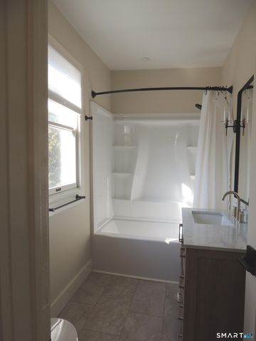 56 Harrison Avenue 2, Branford, CT 06405