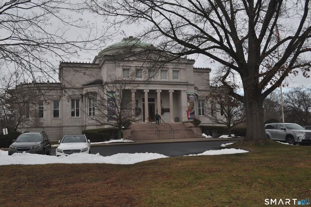 56 Harrison Avenue 2, Branford, CT 06405