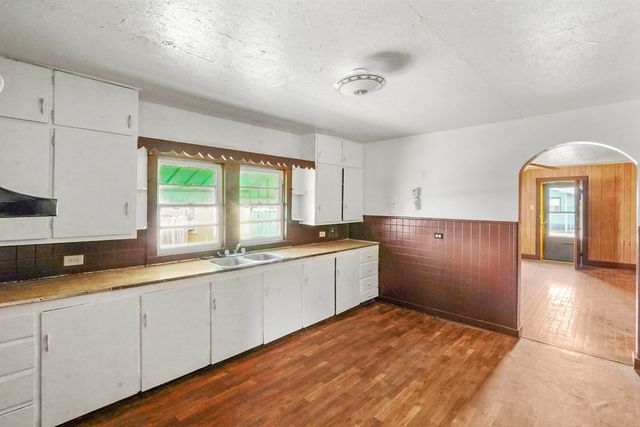 210 E 10th St, Thibodaux, LA 70301