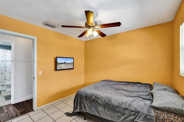 7570 Johnson St, Hollywood, FL 33024