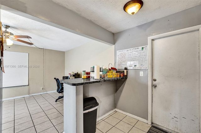 7570 Johnson St, Hollywood, FL 33024