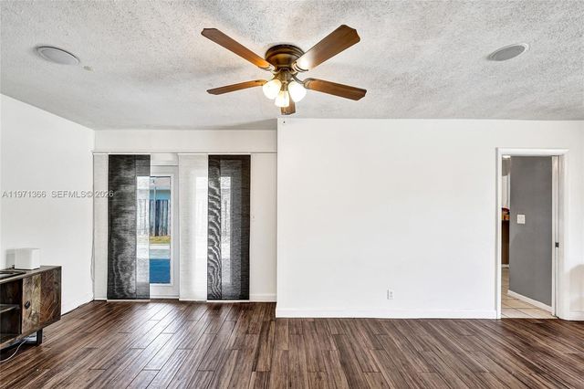 7570 Johnson St, Hollywood, FL 33024