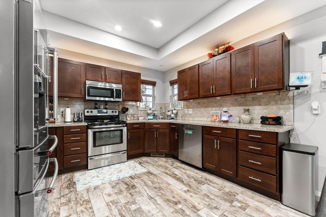 849 S Cobble Creek Boulevard, Nixa, MO 65714