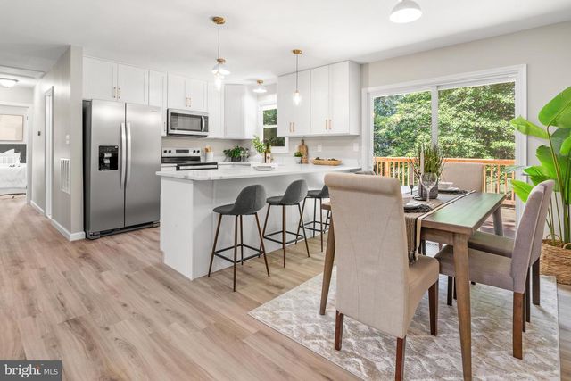 994 HILLENDALE DR, Annapolis, MD 21409