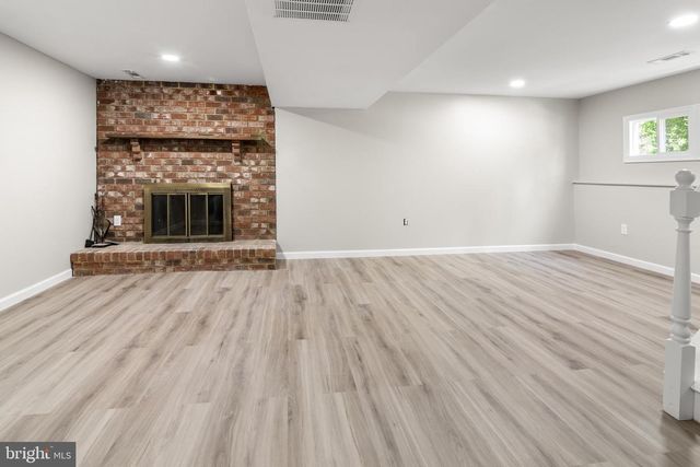 994 HILLENDALE DR, Annapolis, MD 21409