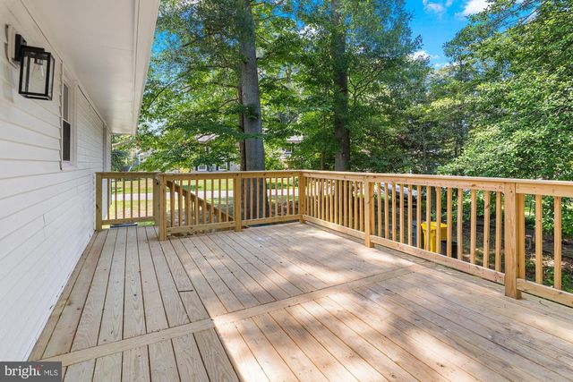 994 HILLENDALE DR, Annapolis, MD 21409