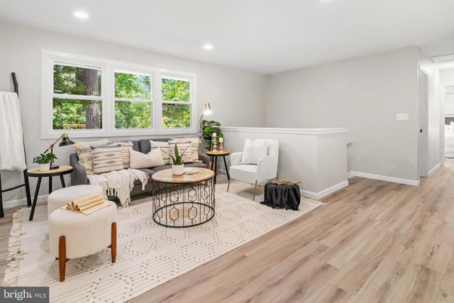 994 HILLENDALE DR, Annapolis, MD 21409