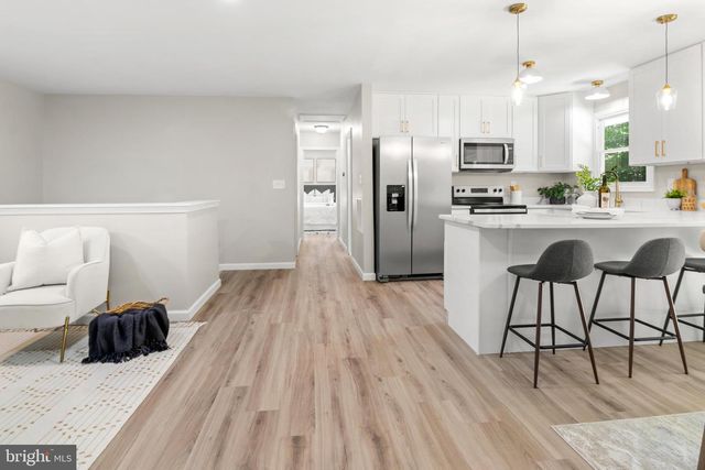 994 HILLENDALE DR, Annapolis, MD 21409