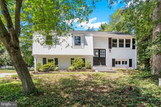 994 HILLENDALE DR, Annapolis, MD 21409