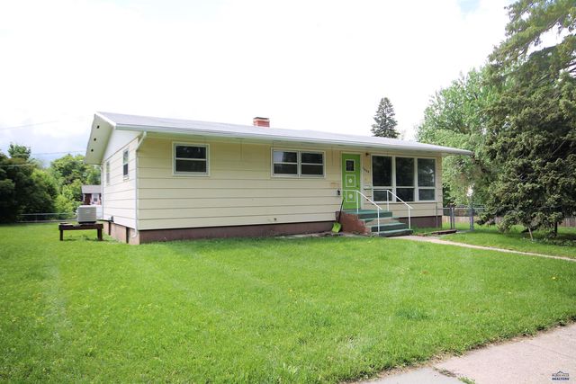 1609 N SPRUCE ST, Sturgis, SD 57785