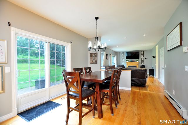 34 Chippenwood Lane, Bristol, CT 06010
