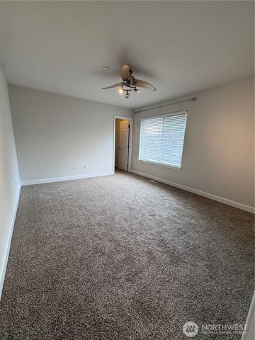3155 Walker Rd, Dupont, WA 98327