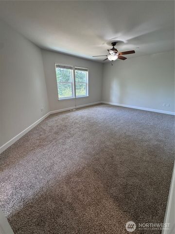 3155 Walker Rd, Dupont, WA 98327