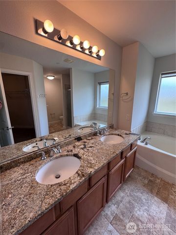 3155 Walker Rd, Dupont, WA 98327