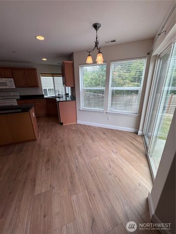 3155 Walker Rd, Dupont, WA 98327