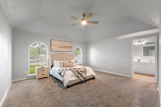 639 S Rough Creek Court, Granbury, TX 76048