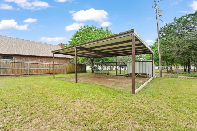 639 S Rough Creek Court, Granbury, TX 76048