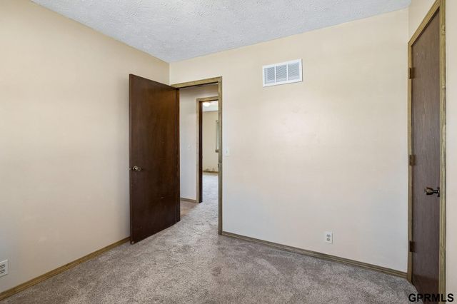 13107 Josephine Street, Omaha, NE 68138