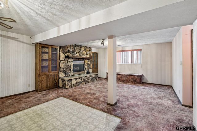 13107 Josephine Street, Omaha, NE 68138