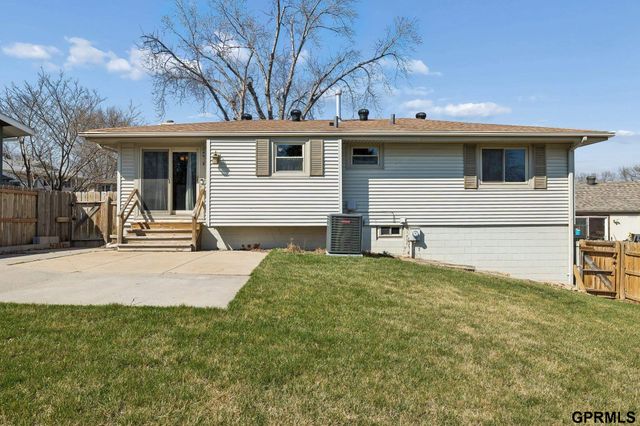 13107 Josephine Street, Omaha, NE 68138
