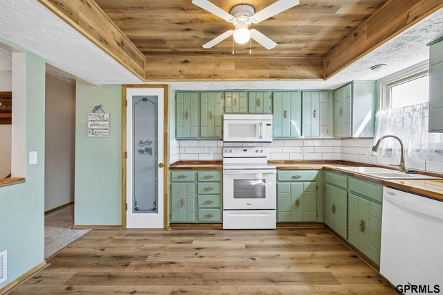 13107 Josephine Street, Omaha, NE 68138