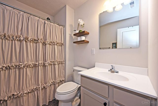 5021 Sullivans Ridge Drive, Morrow, OH 45152