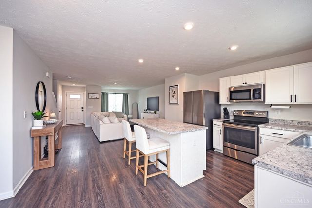 5021 Sullivans Ridge Drive, Morrow, OH 45152