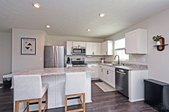 5021 Sullivans Ridge Drive, Morrow, OH 45152