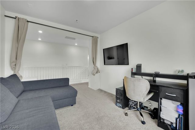 10283 Eve Springs Street, Las Vegas, NV 89178